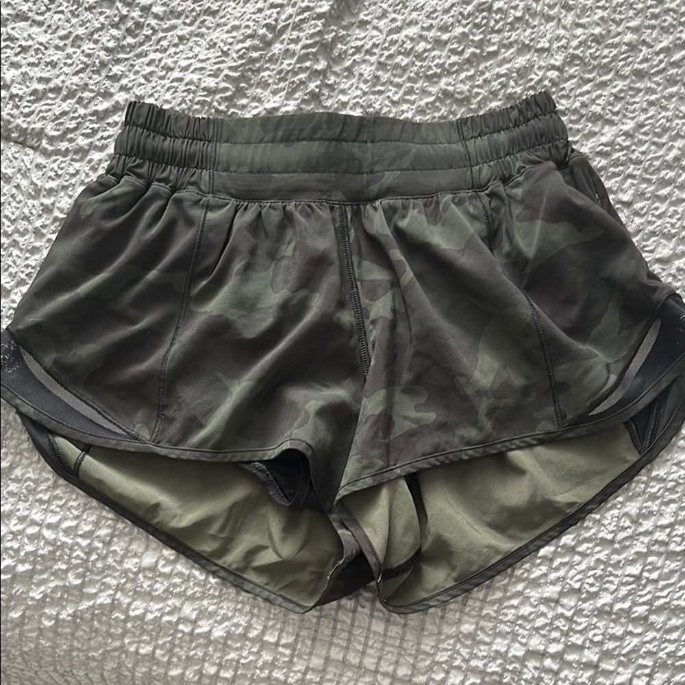 Lululemon Hotty Hot Shorts